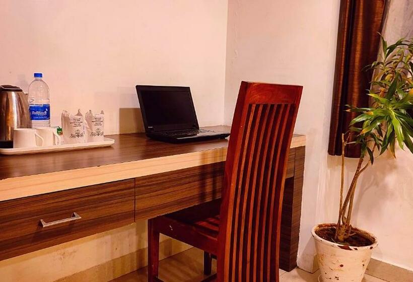 수피리어 룸, Dodas Palace By Asapian Hotels