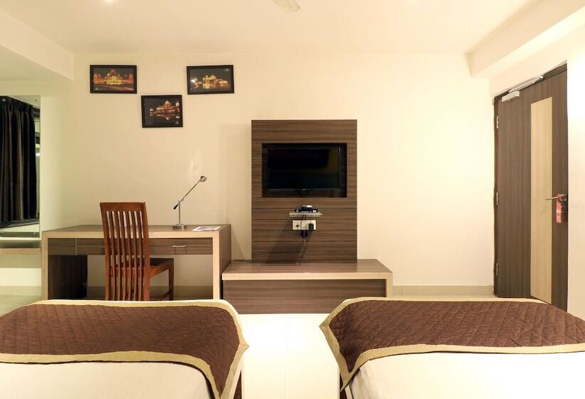 수피리어 룸, Dodas Palace By Asapian Hotels