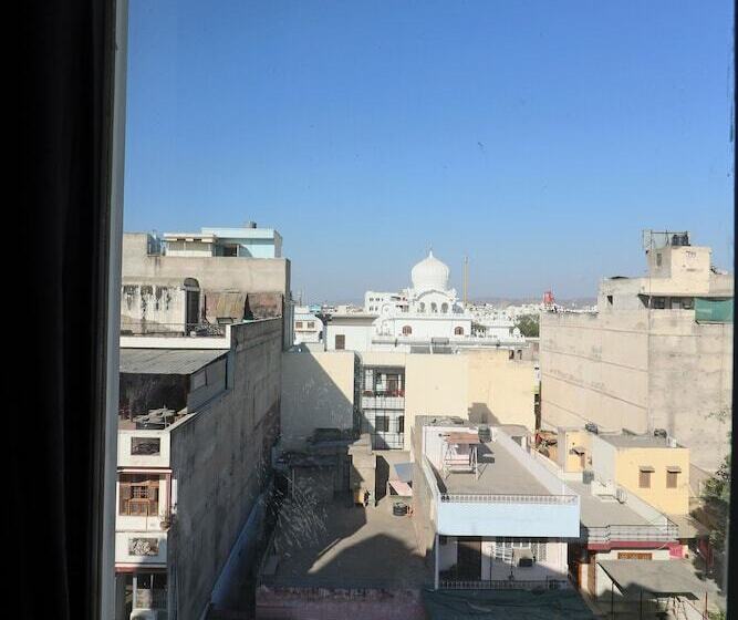 패밀리 룸, Dodas Palace By Asapian Hotels