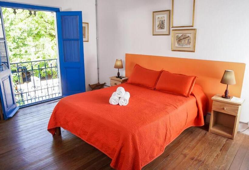 스탠다드 룸 공동 욕실, Viajero Colonia Hostel