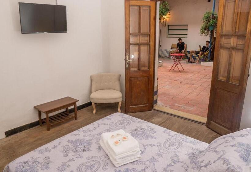 اتاق استاندارد, Viajero Colonia Hostel