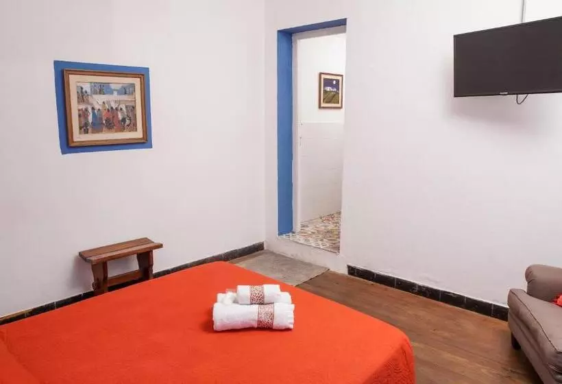 スタンダードシングルルーム, Viajero Colonia Hostel