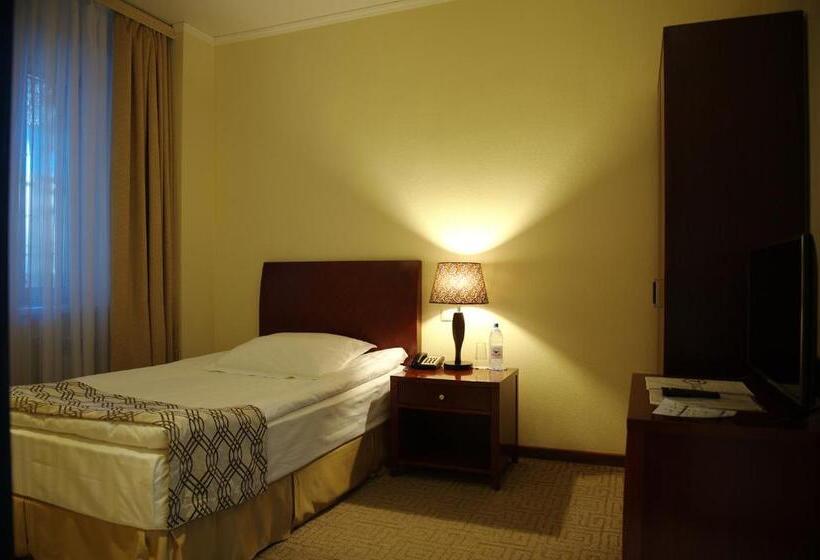 اتاق عادی یک تخته, Tobol