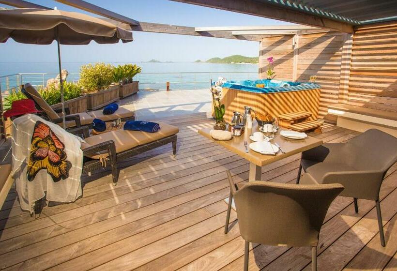 Deluxe Suite Sea View, Le Week End