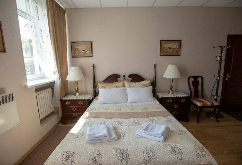 Номер Комфорт, N House