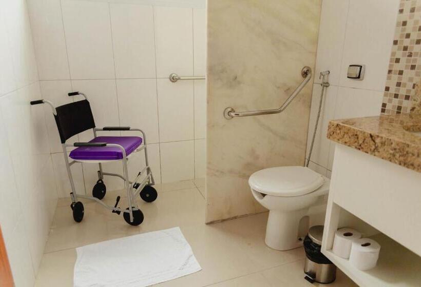 חדר סופריור, San Diego Lancaster Teofilo Otoni