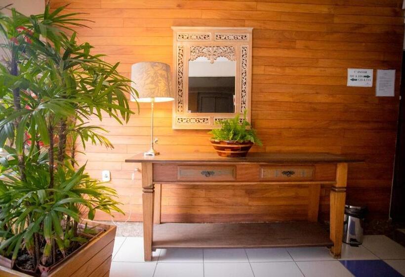 חדר משפתחתי סופריור, San Diego Lancaster Teofilo Otoni