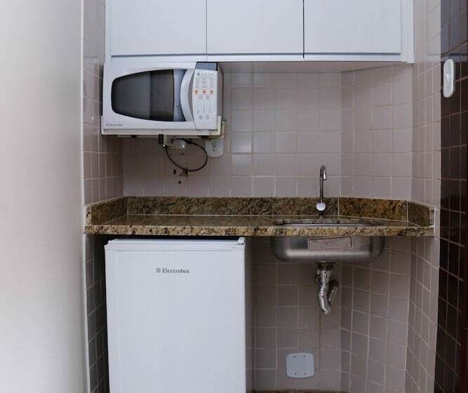 חדר סופריור, San Diego Lancaster Teofilo Otoni