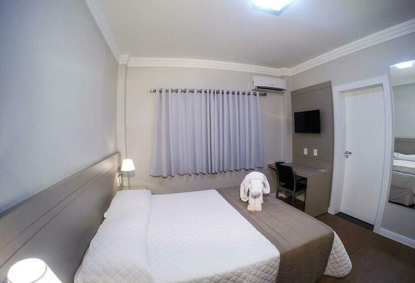 Номер Стандарт, Seville Park