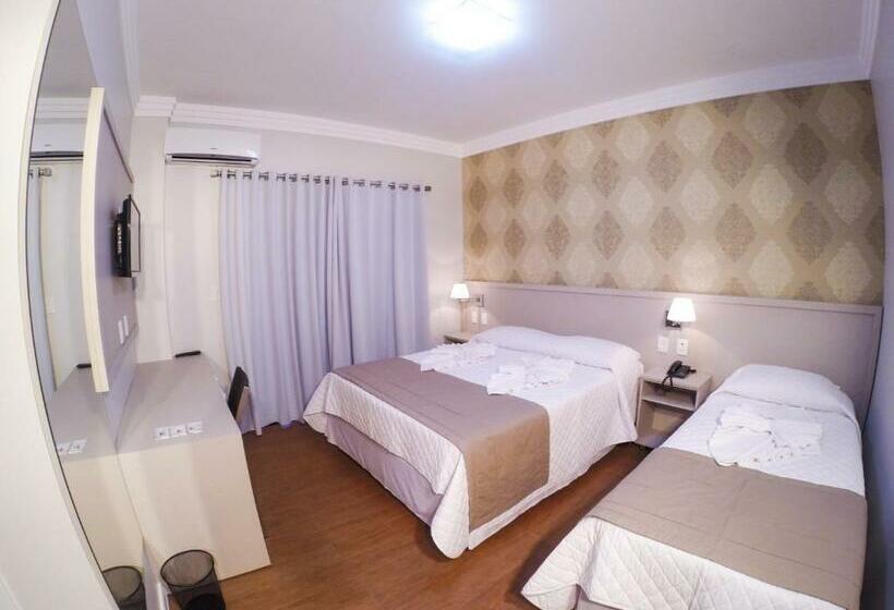 Номер Стандарт Трехместный, Seville Park