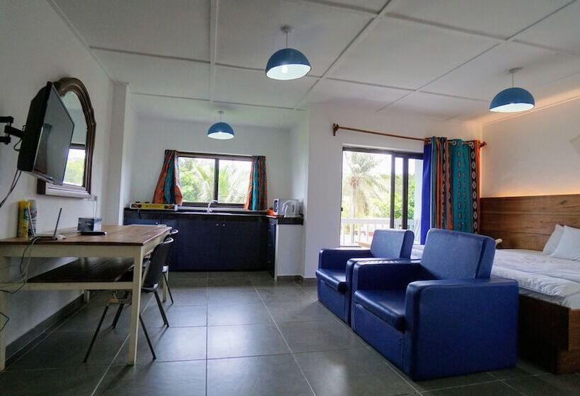 سوییت, The Family Kingdom Resort