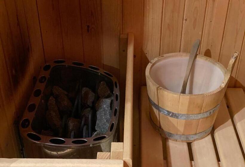 デラックススイート, Cies