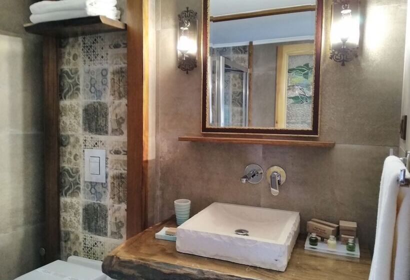 חדר דלוקס, Aşıklar Otel By şükrü