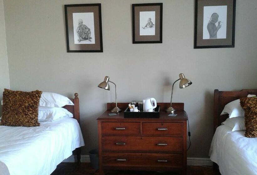 اتاق استاندارد, 1932 House