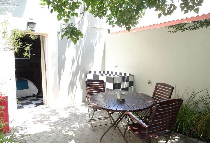 اتاق استاندارد, 1932 House