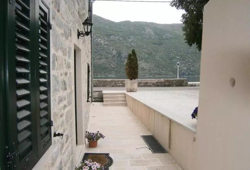 اتاق استاندارد با چشمانداز کوهستان, Casa Del Sol Rozalija Luxury Rooms