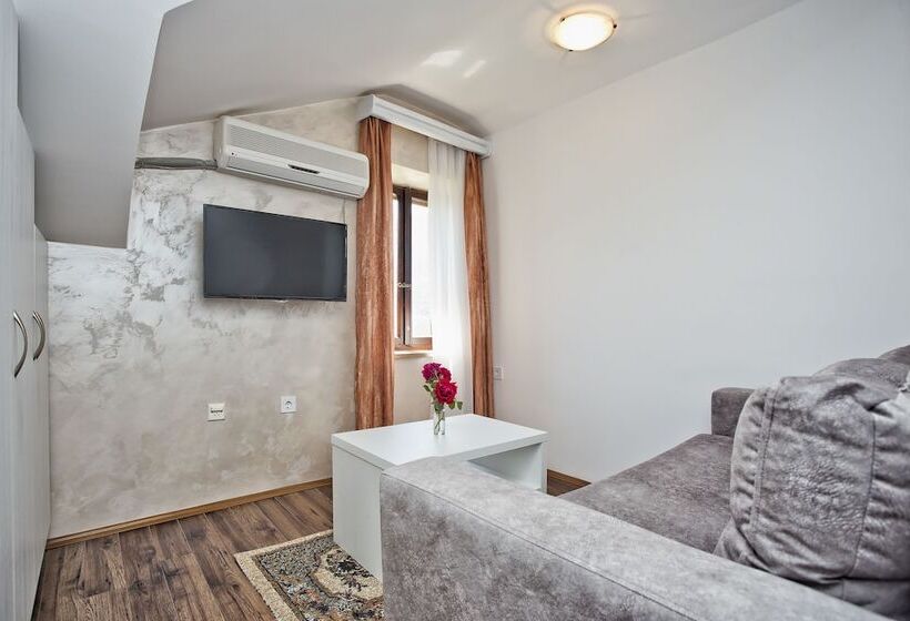 オーシャンビュースタンダードルーム, Admiral