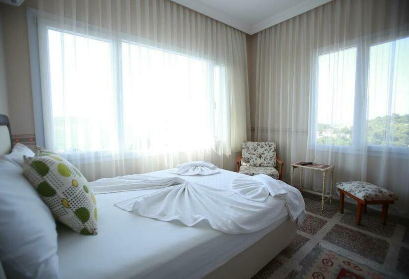 Номер Стандарт, Tunc Otel