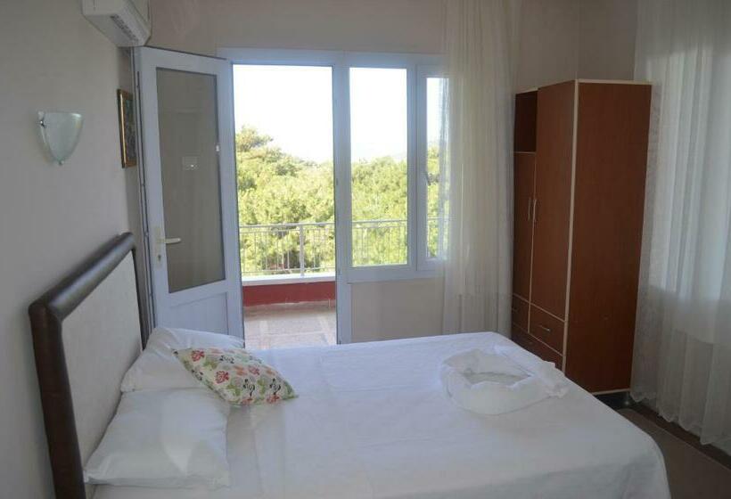 Номер Стандарт, Tunc Otel