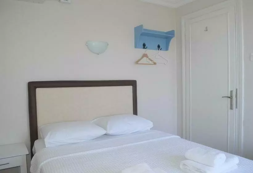 エコノミーシングルルーム, Tunc Otel