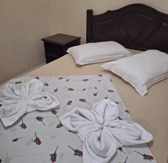 スタンダード４人部屋, Center