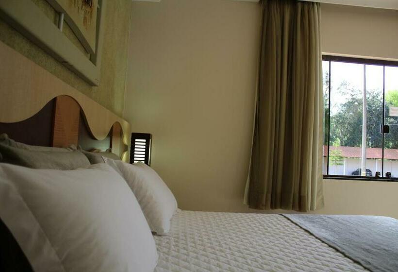 Люкс Вид на Сад, Lago Dourado