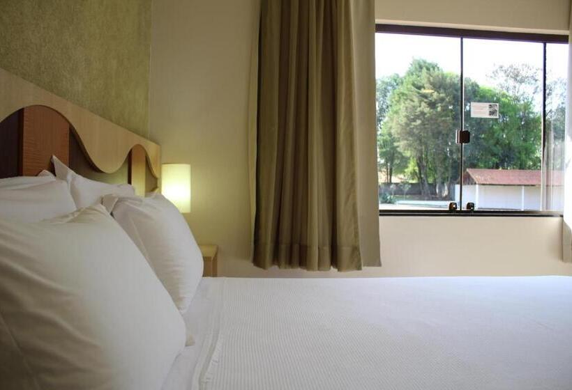 Апартаменты 1 Спальня Вид на Сад, Lago Dourado