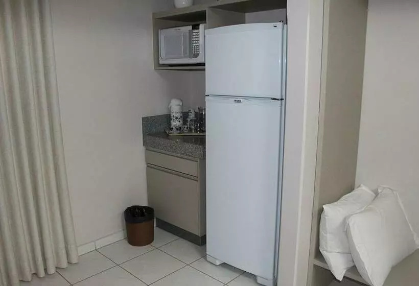 سوییت, Pousada Canto Do Sabiá   Pirenópolis