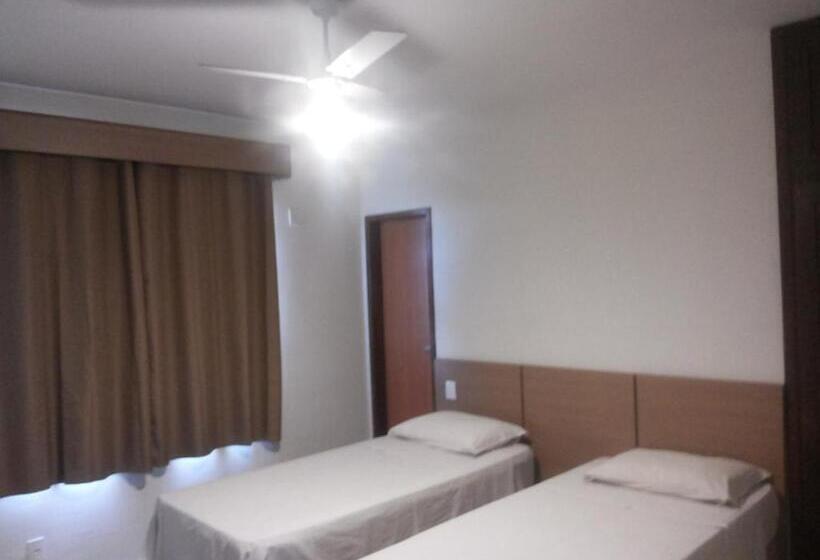 스탠다드 룸, Real Trevo