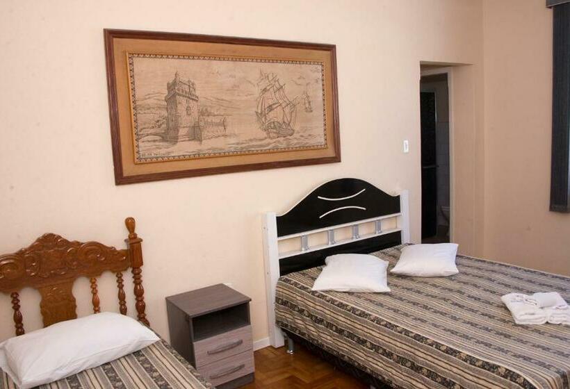 חדר בסיסי לשלושה, São Francisco