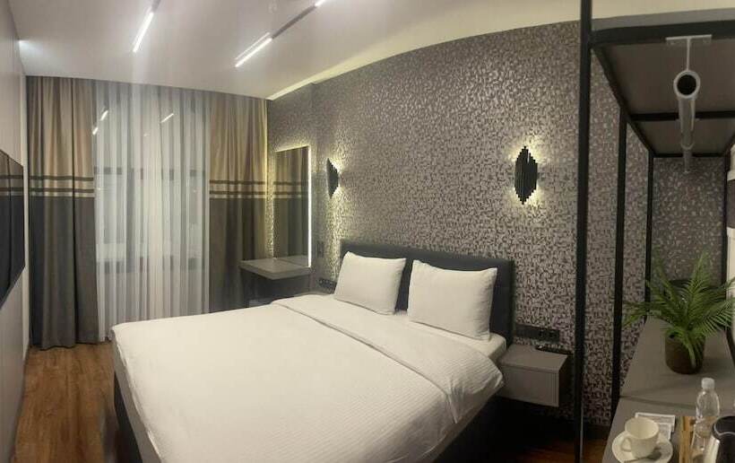 اتاق استاندارد, Uzunkum