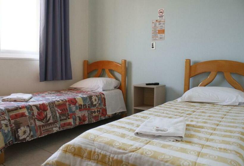 Quarto Estandar, Xangri La Praia