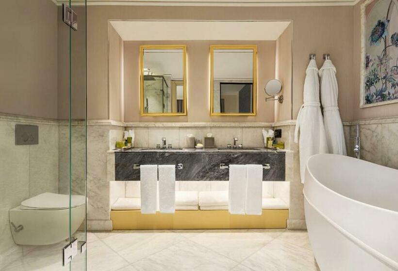 סוויטה אקזקיוטיב, Wyndham Bukhara