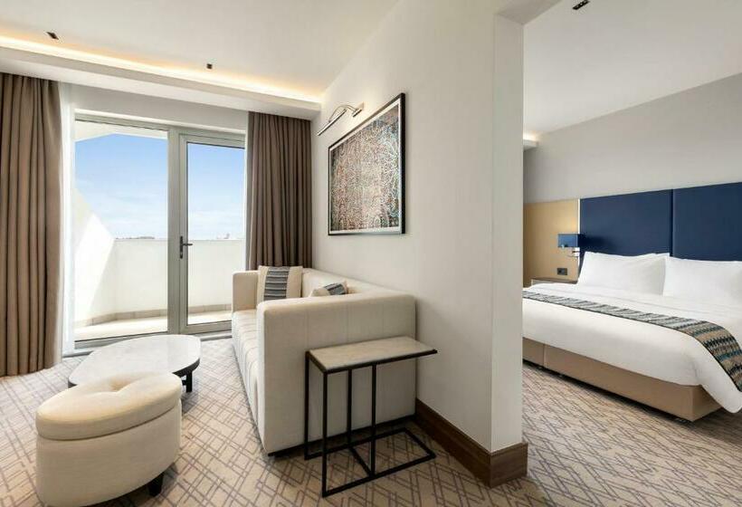 סוויטת ג'וניור, Wyndham Bukhara