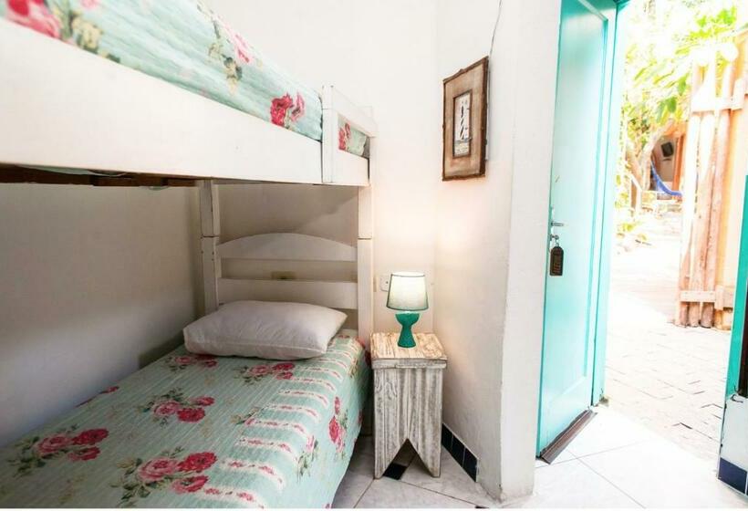 四人标准间, Canto Das Laranjeiras Tombo