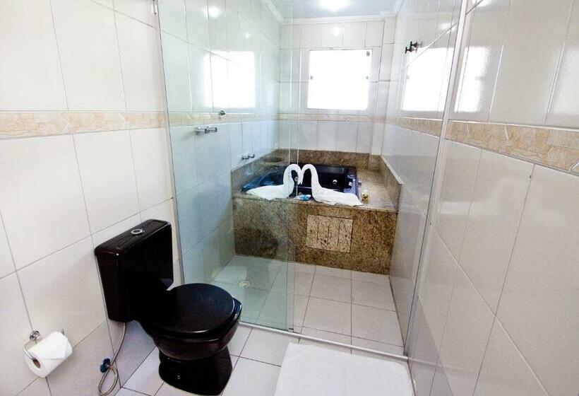 Номер Deluxe, Don Carlo