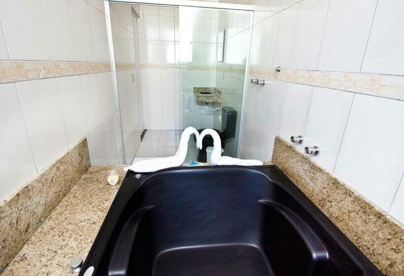 Номер Deluxe, Don Carlo