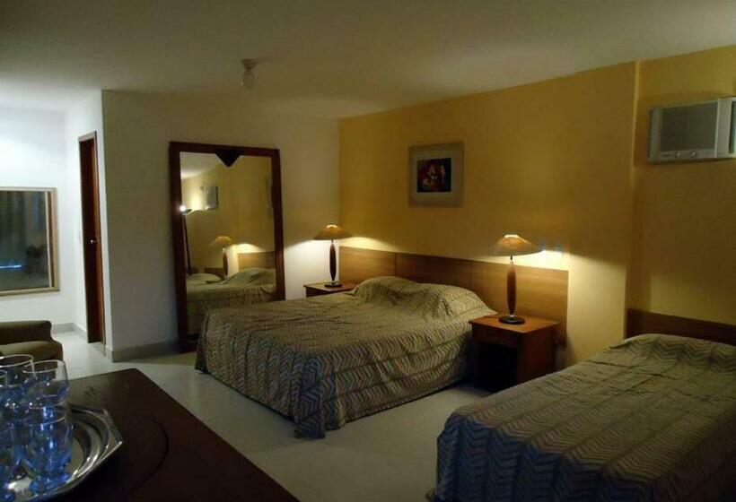 带阳台标准四人间, Pousada Doce Vida Guarapari