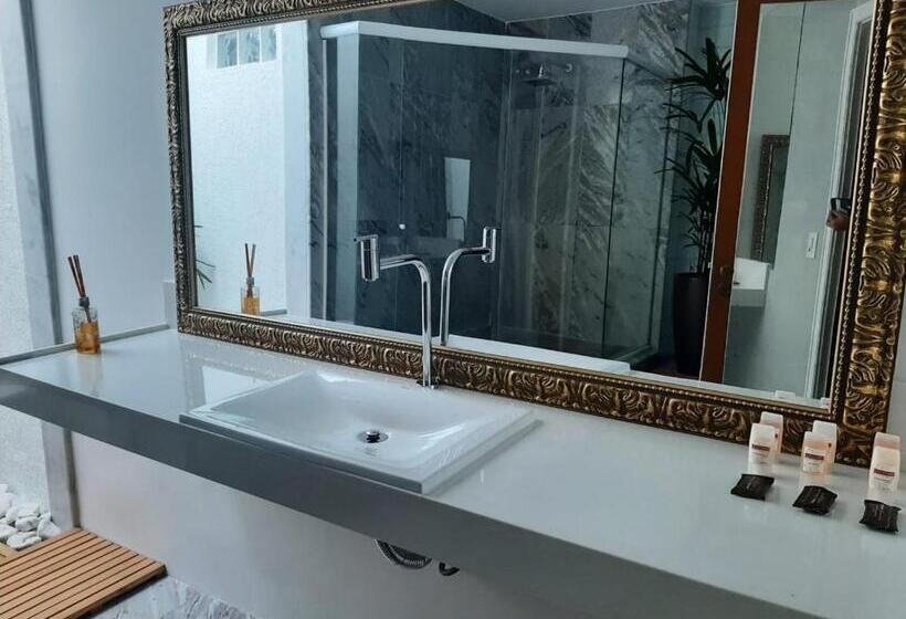 חדר סטנדרט נוף לים, Pousada Guanabara Garden