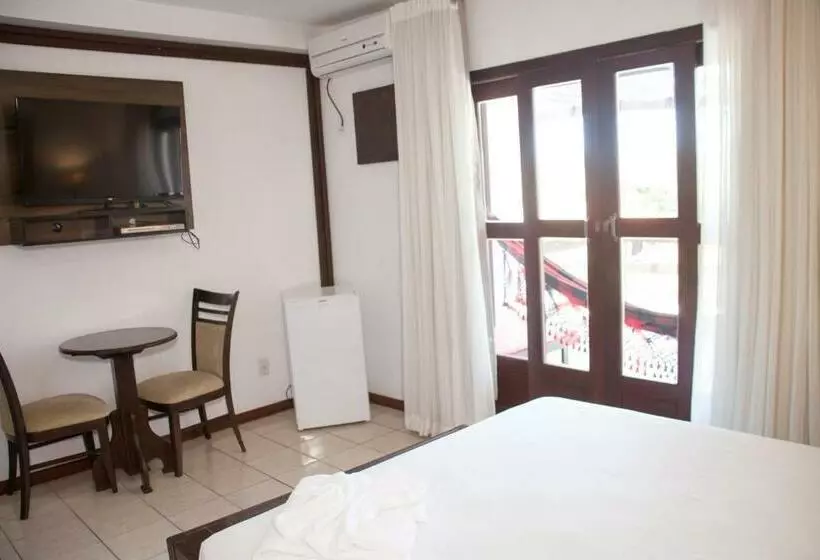 سوئیت با وان آب گرم, Pousada Porto Dos Casais