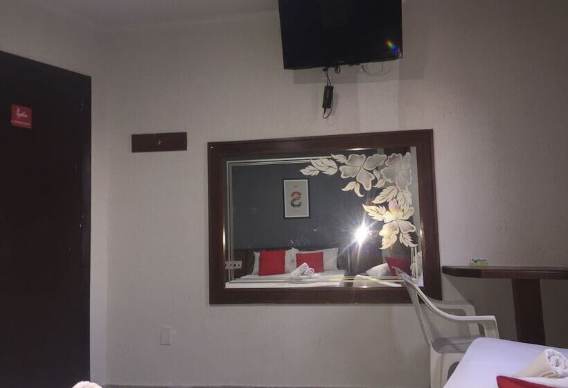 Номер Стандарт Трехместный, Cambará