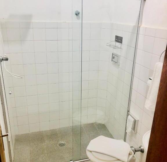 Quarto Triplo Estandar, De Minas