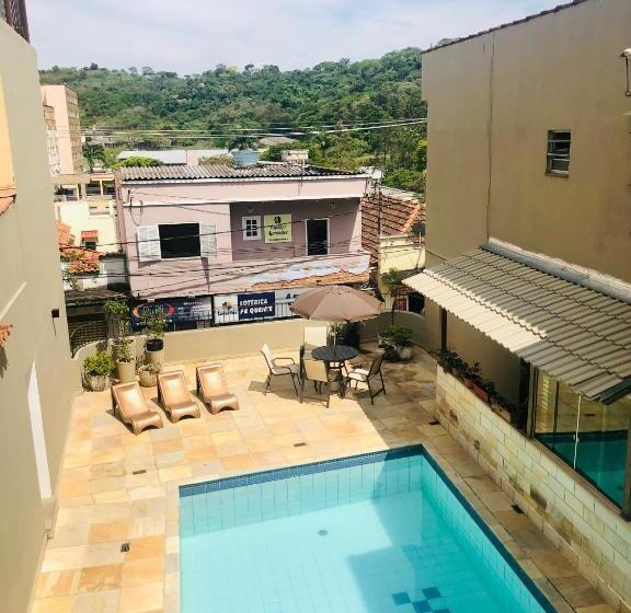 Quarto Estandar, De Minas