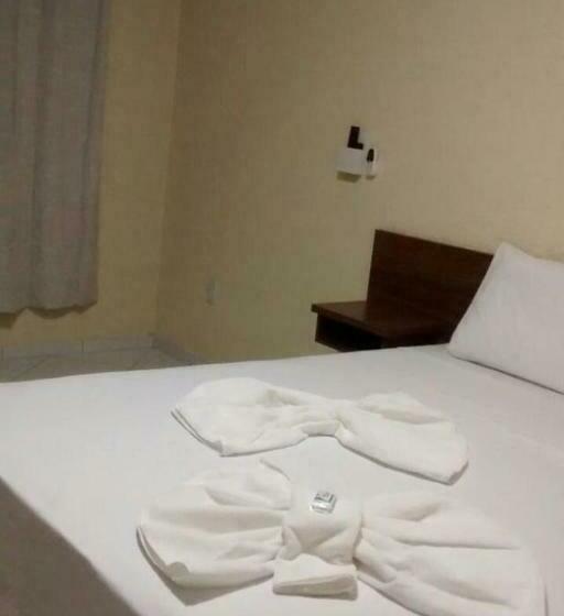 디럭스 룸, Imperial