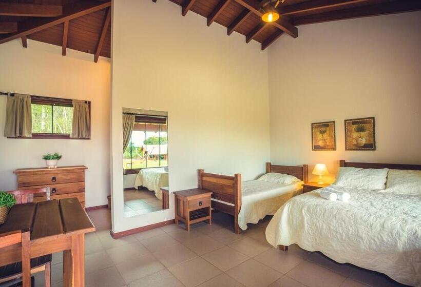 Номер Стандарт Трехместный, Pousada Boyrá