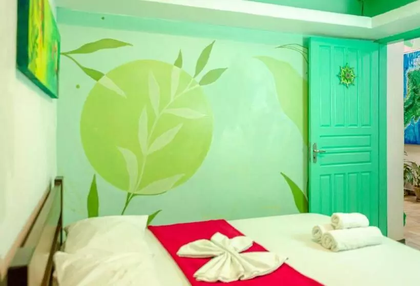 Perhehuone, Verde Hostel Ilhabela