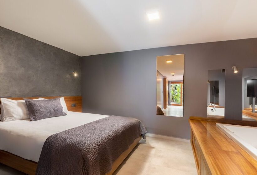 스위트 킹사이즈 침대, Galano Suites Alaçatı