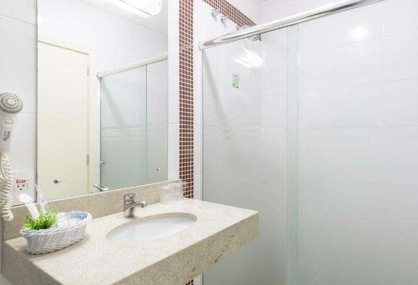 غرفة قياسية, Baviera Park