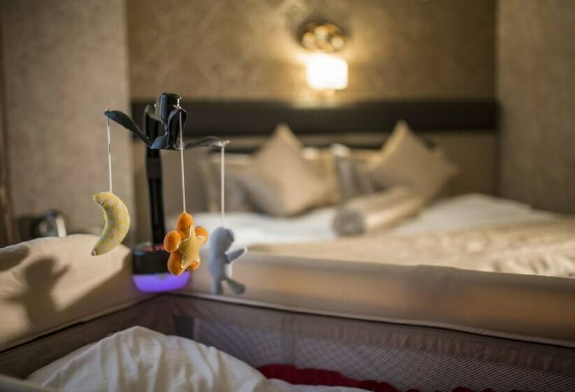 اتاق خانوادگی, Payidar