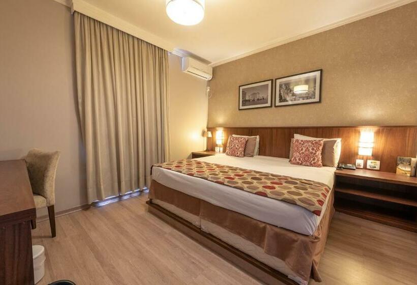 标准间, Class Hotel Varginha